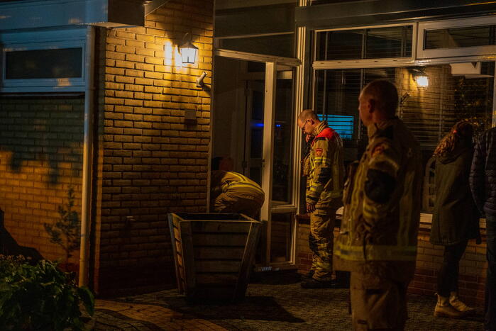 Woning vol rook door vergeten eten in oven