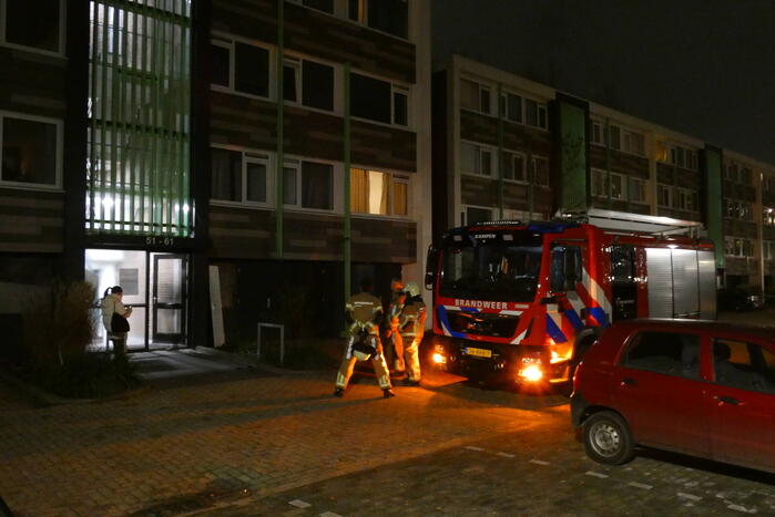 Brandweer verricht metingen naar gaslucht