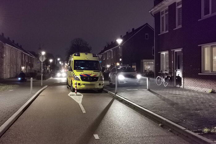 Kindje raakt gewond bij incident in woning