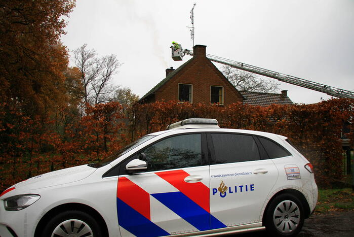 Veel rookontwikkeling door schoorsteenbrand