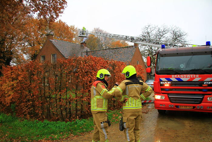Veel rookontwikkeling door schoorsteenbrand
