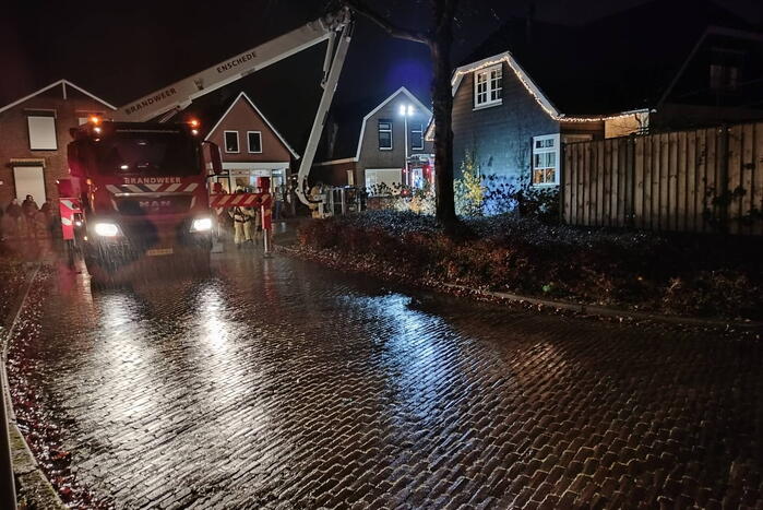 Schoorsteenbrand snel onder controle