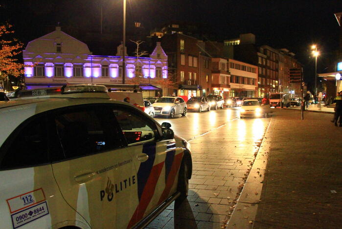 Feestende Marokko supporters na zege op Spanje