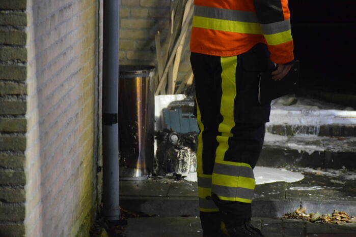 Flinke rookontwikkeling bij brand in woning