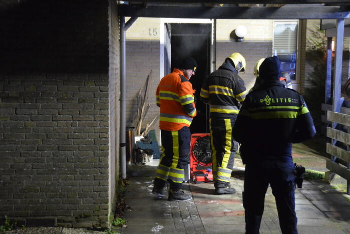 Flinke rookontwikkeling bij brand in woning