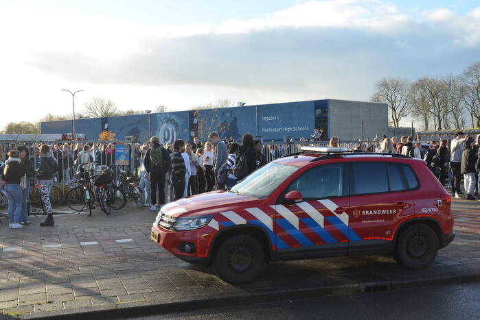 !mpulse - Piter Jelles school ontruimd door brand