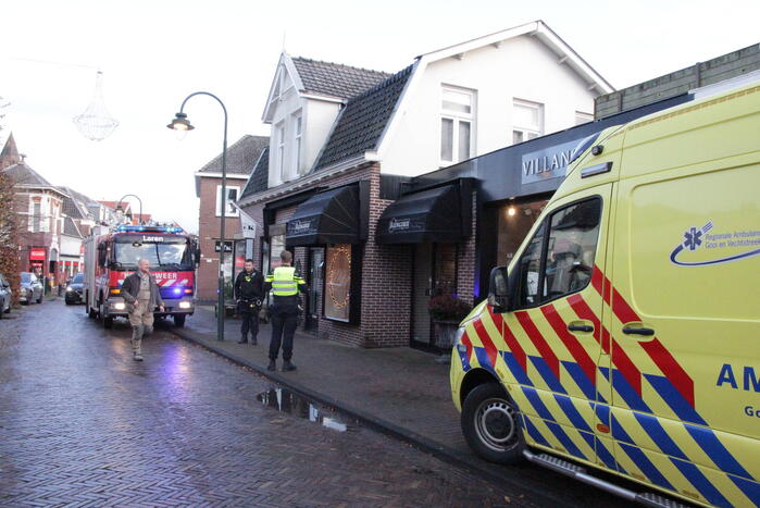 Kledingwinkel ontruimd, medewerker onwel