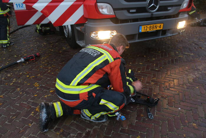 Brand in schuur met houtopslag