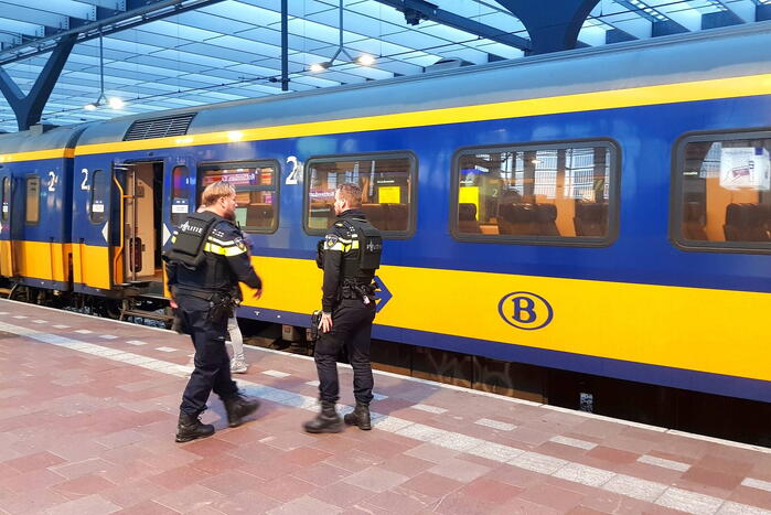 Centraal station deels ontruimd door politie-inzet