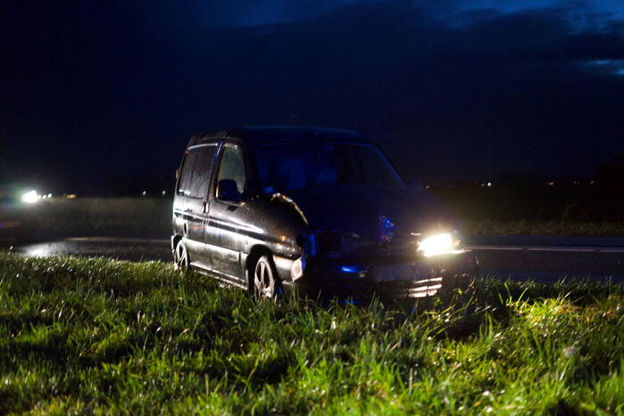 Schade bij ongeval tussen twee auto's