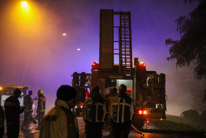 Grote brand in loods