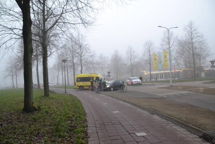 Fietser gewond bij aanrijding met auto