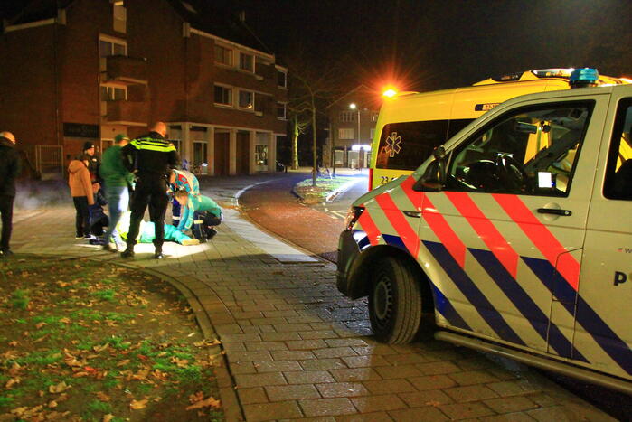 Maaltijdbezorger gewond na val met scooter