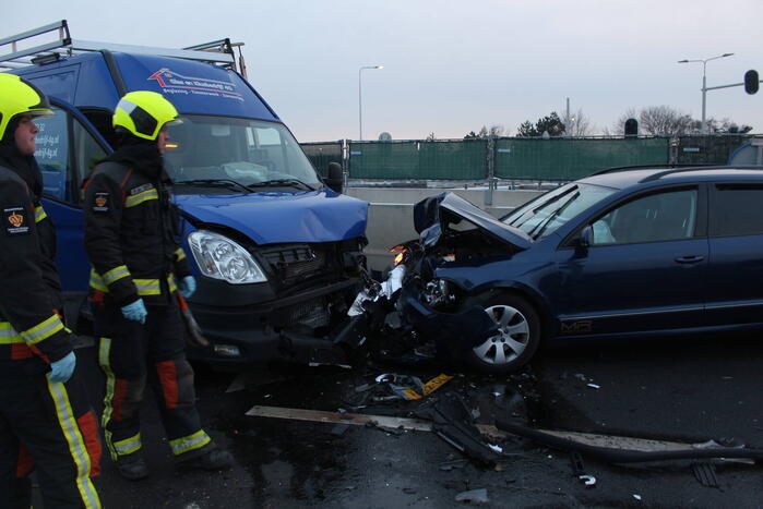 Veel schade bij frontale botsing