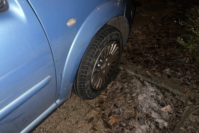 Persoon aangehouden na ongeval met gestolen auto