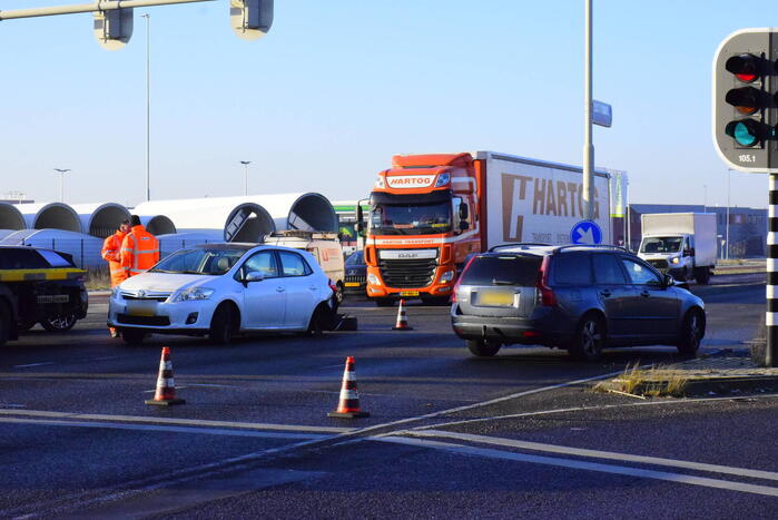 Flinke schade bij botsing op afrit