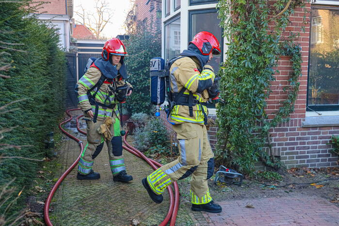 Brand in kruimruimte van woning