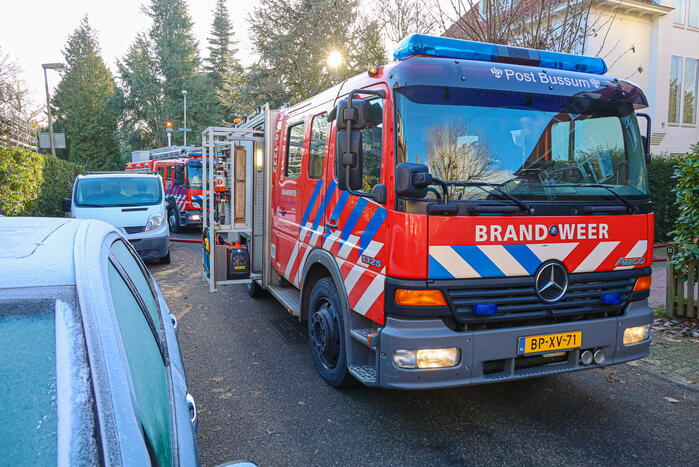 Brand in kruimruimte van woning