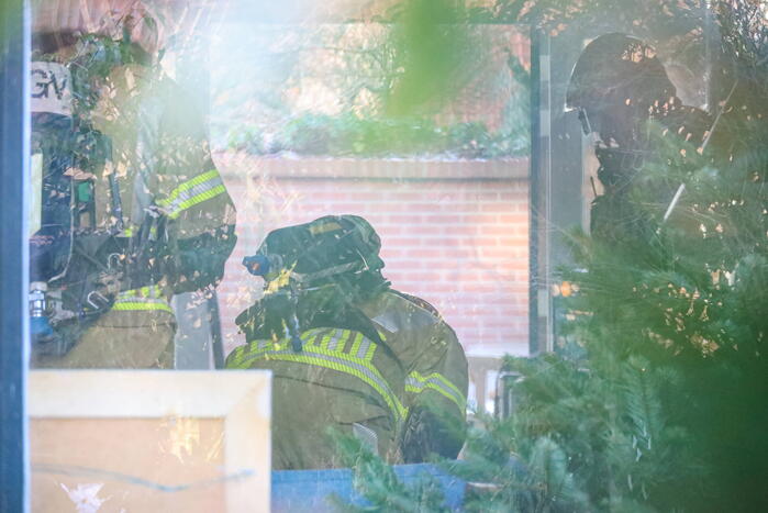 Brand in kruimruimte van woning