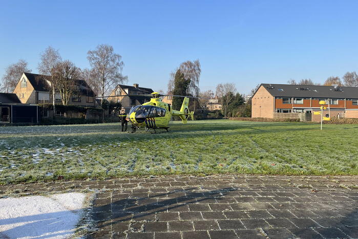 Traumahelikopter ingezet bij noodsituatie in woning