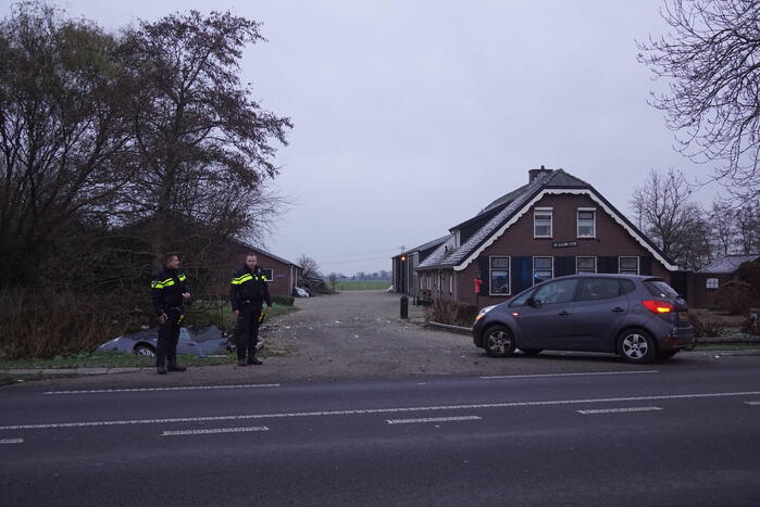 Automobilist belandt in sloot bij eenzijdig ongeval