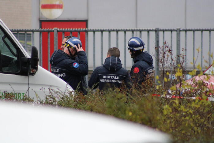 Zeer grote brand in bedrijfspand