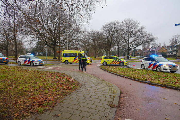 Fietser aangereden op rotonde