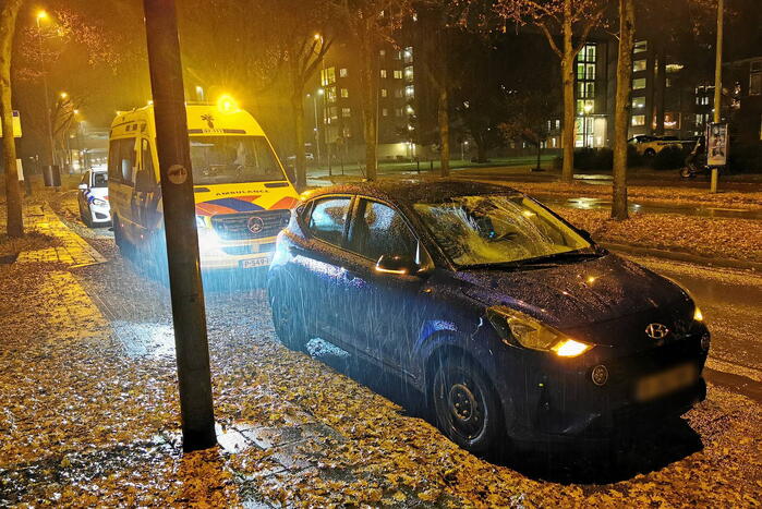 Fietser aangereden door personenauto