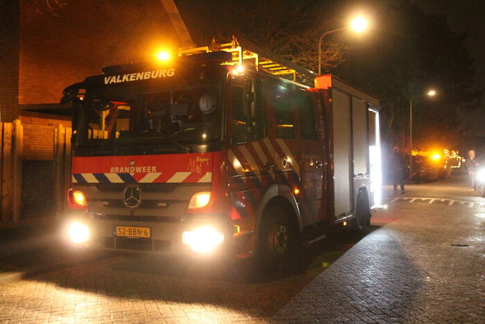 Veel bekijks bij brand in schoorsteen