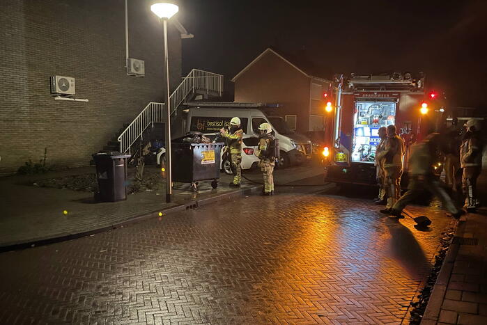 Brand in container snel geblust