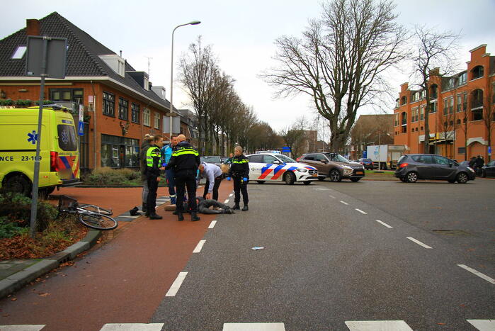 Bestuurder aangehouden na aanrijding fietser