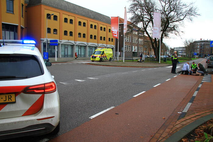 Bestuurder aangehouden na aanrijding fietser