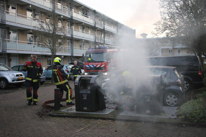 Ondergrondse containerbrand snel geblust