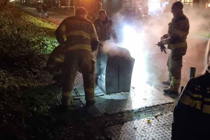 Brand in ondergrondse container