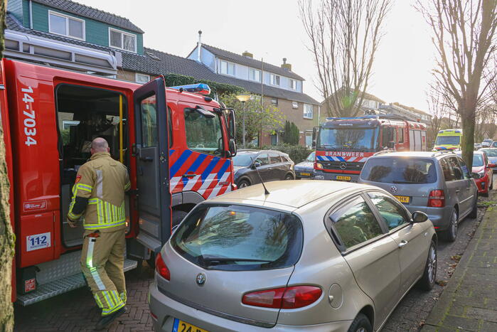 Stopcontact vliegt in brand door kortsluiting