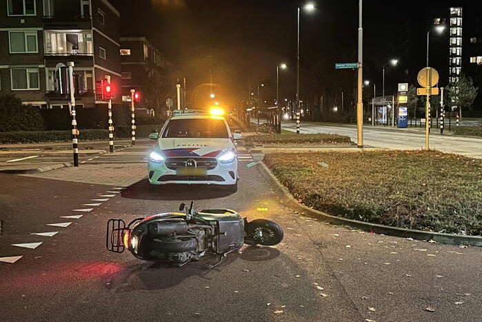 Scooterrijder gewond bij aanrijding