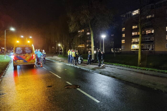 Gewonden bij aanrijding tussen scooters