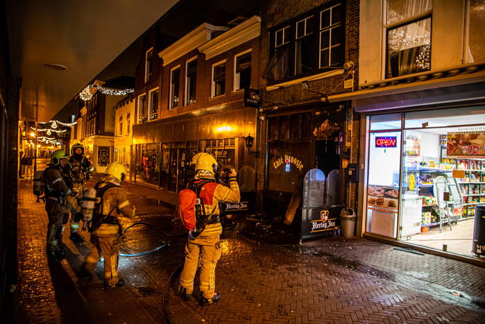 Cafe Proosje zwaar beschadigd na brand