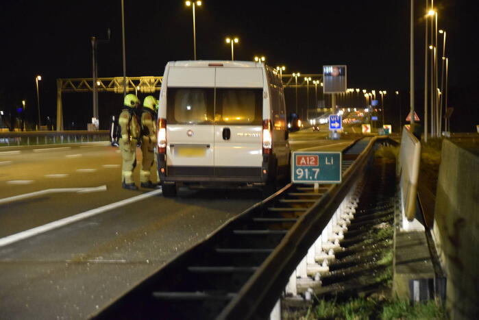 Rookontwikkeling in bestelbus met 130 kilo vuurwerk