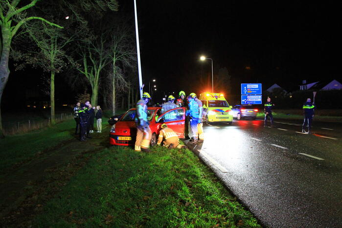 Gewonden na botsing met auto's