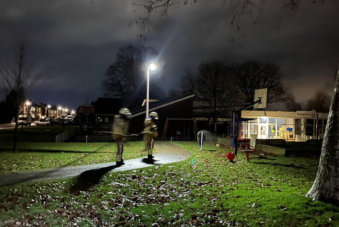 Brandweer ingezet voor brandende prullenbak