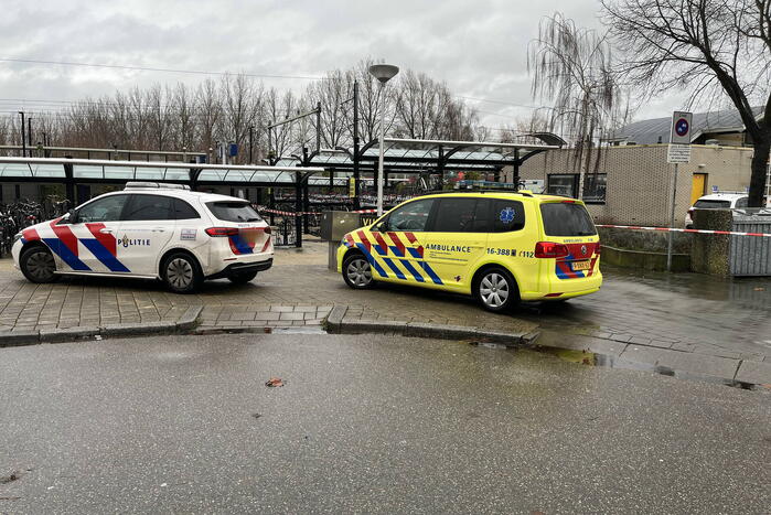 Treinverkeer stil na ongeval bij station