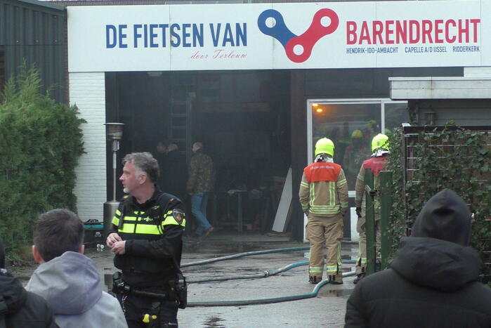 Kleine brand in bedrijfspand