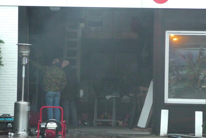 Kleine brand in bedrijfspand