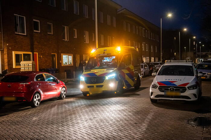 Traumahelikopter ''parkeert'' op dijk