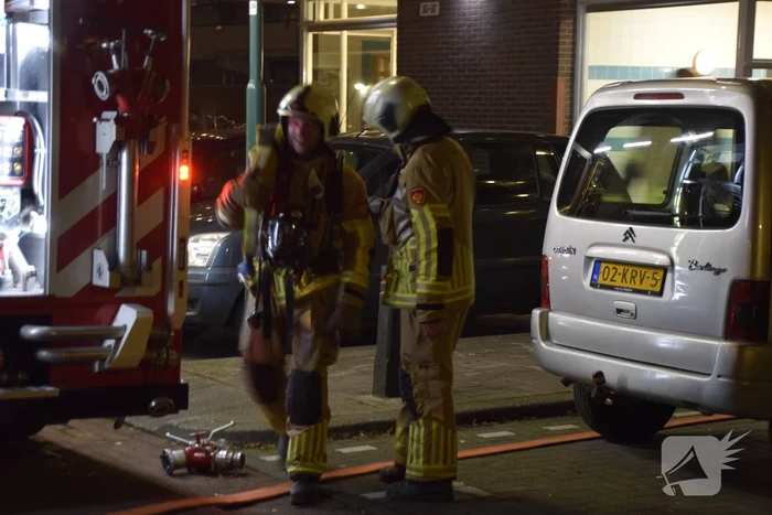 Brand op balkon door vuurwerk