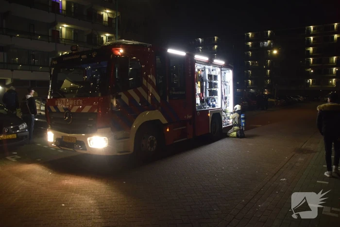 Brand op balkon door vuurwerk