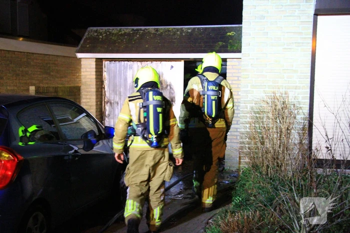 Veel schade na brand in garage