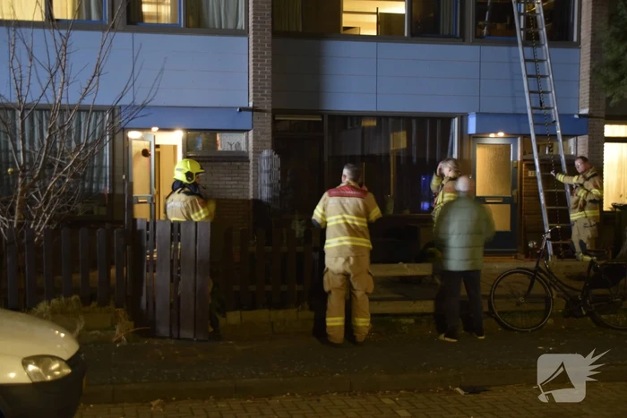 Waterlekkage op dak door vuurwerk