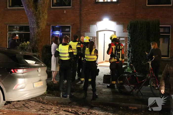 Bewoners laten oven aanstaan, woning vol rook